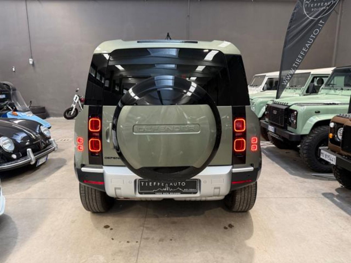 Land Rover Defender 110 3.0D I6 250 CV AWD Auto Commercial SE (5)