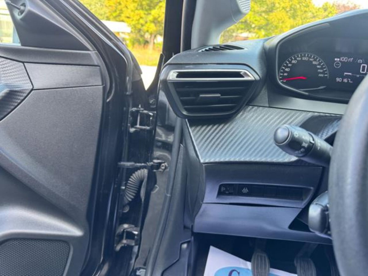 Peugeot 208 PureTech 75 Stop&Start 5 porte Active Pack (9)