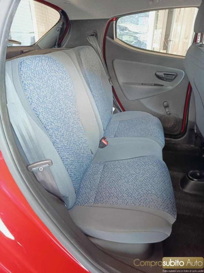 Lancia Ypsilon 1.0 FireFly 5 porte S&S Hybrid Ecochic Gold (12)