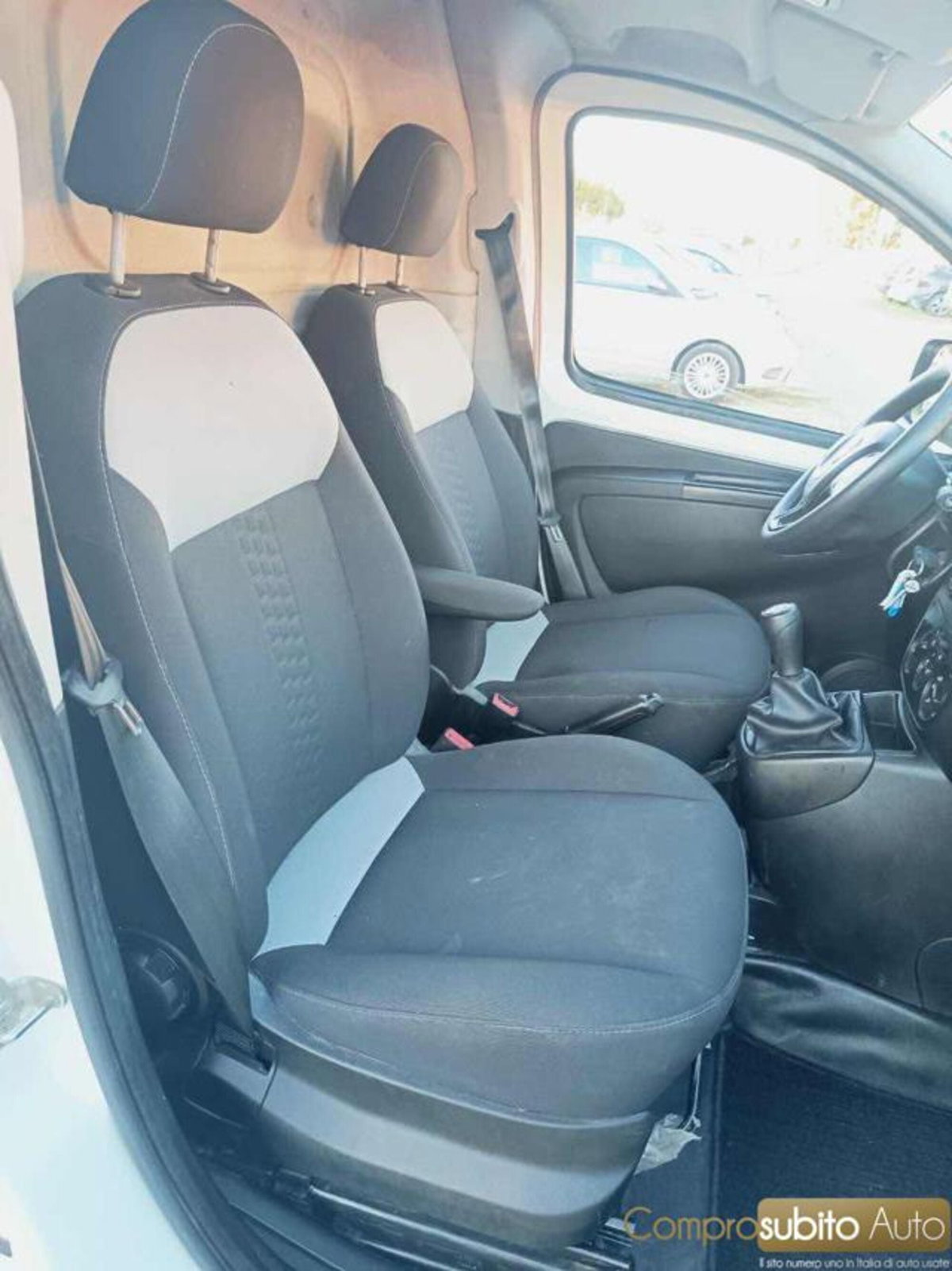Fiat Fiorino 1.3 MJT 80CV Combinato (13)