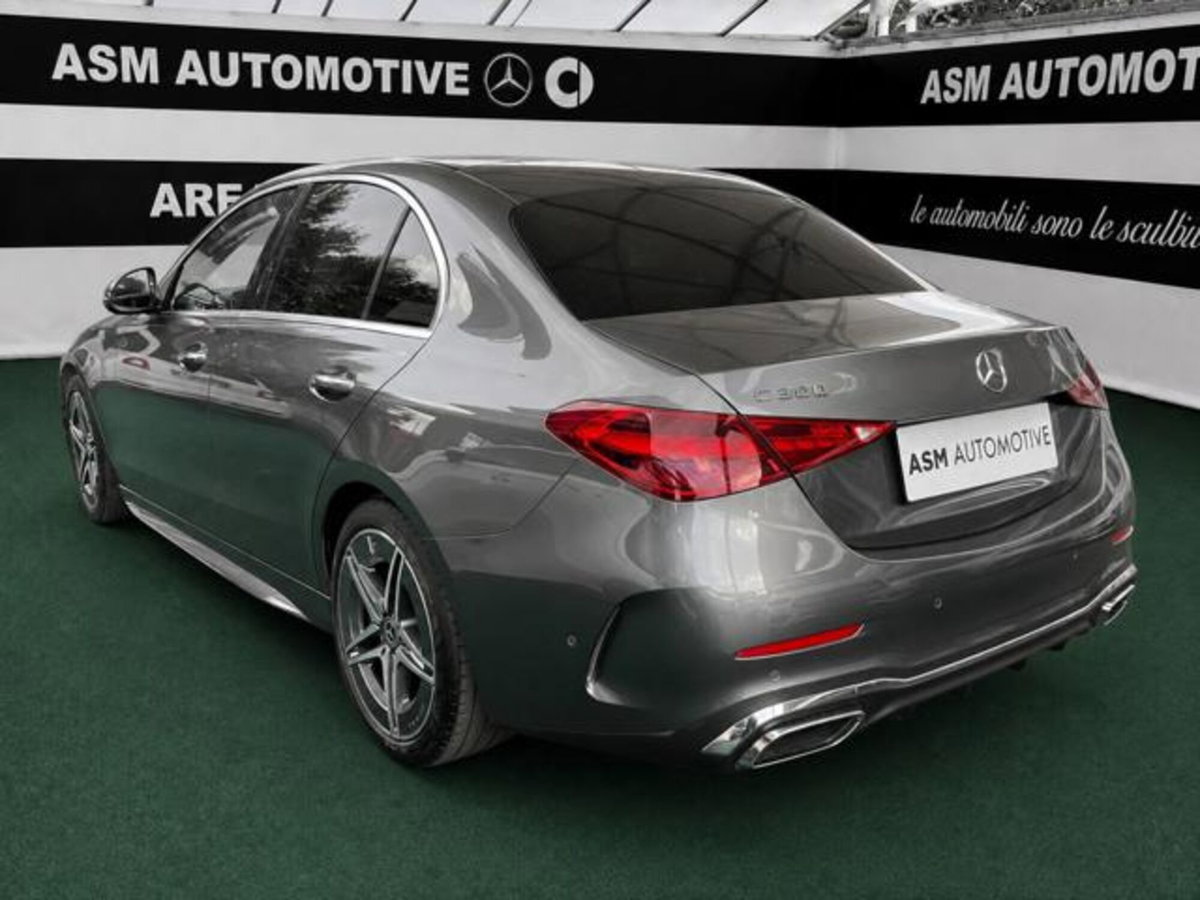 Mercedes-Benz Classe C 300 e Plug-in hybrid Premium (4)