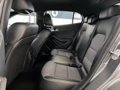 Mercedes-Benz GLA SUV 220 d Automatic 4Matic Business (10)