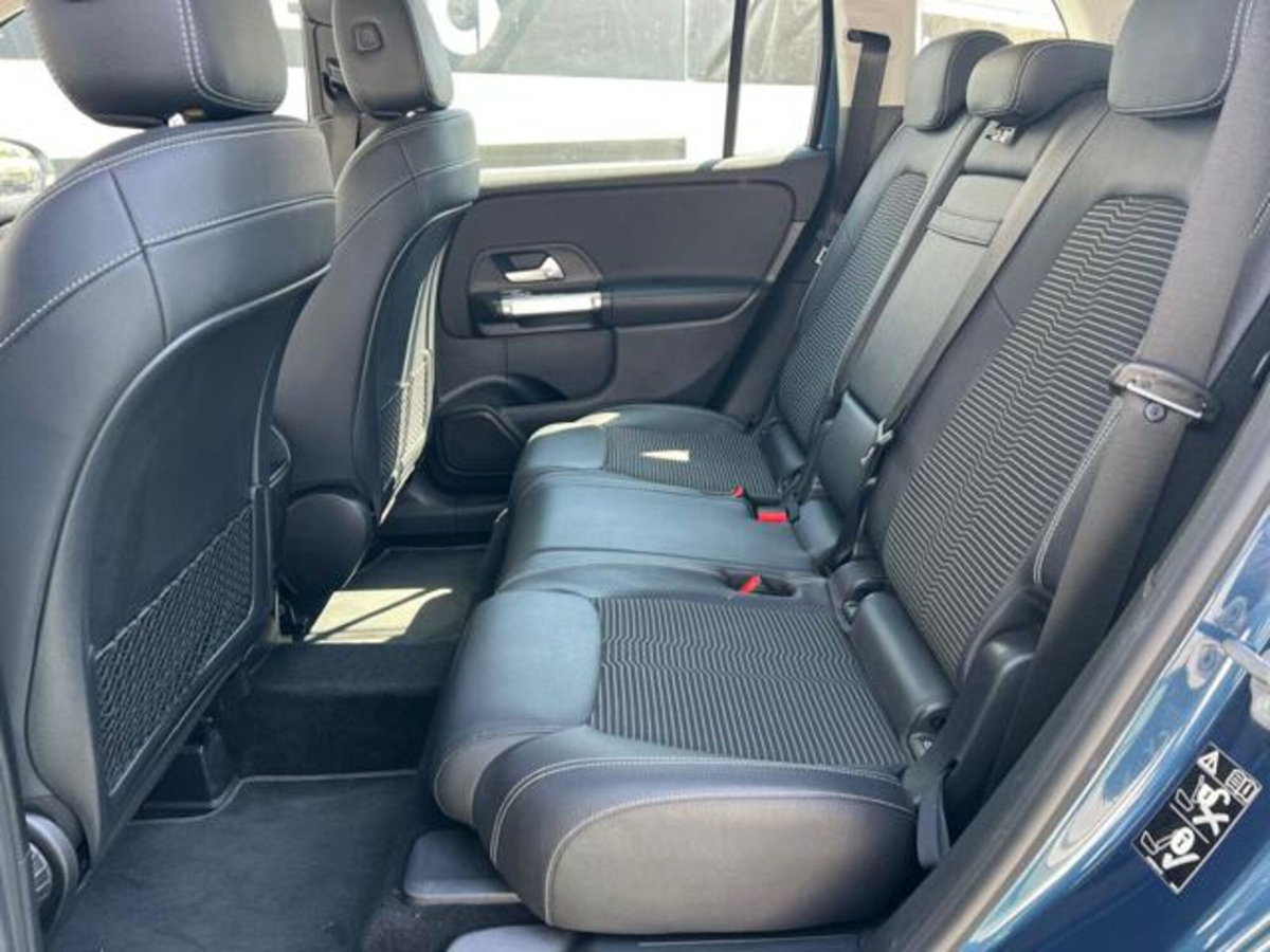 Mercedes-Benz GLB 180 d Automatic Sport (10)