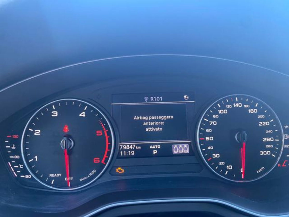 Audi A4 Avant 2.0 TDI 150 CV S tronic S line edition (10)