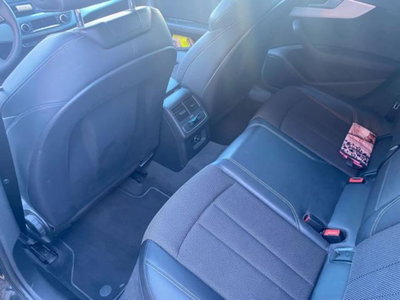 Audi A4 Avant 2.0 TDI 150 CV S tronic S line edition (19)