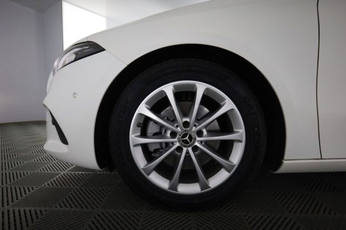 Mercedes-Benz Classe A 180 d Automatic Sport (8)