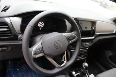 Volkswagen T-Cross 1.0 tsi Edition 95cv (10)