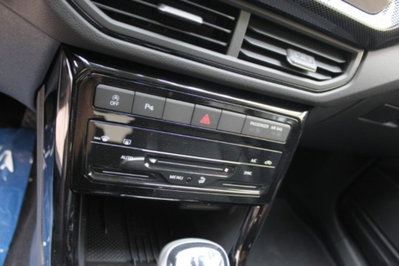Volkswagen T-Cross 1.0 tsi Edition 95cv (13)