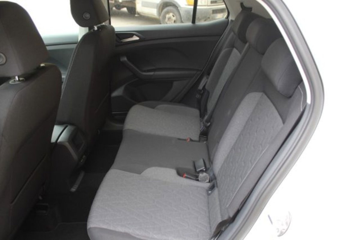 Volkswagen T-Cross 1.0 tsi Edition 95cv (7)