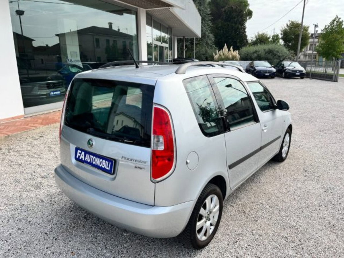 Skoda Roomster TSI 86CV Style (13)