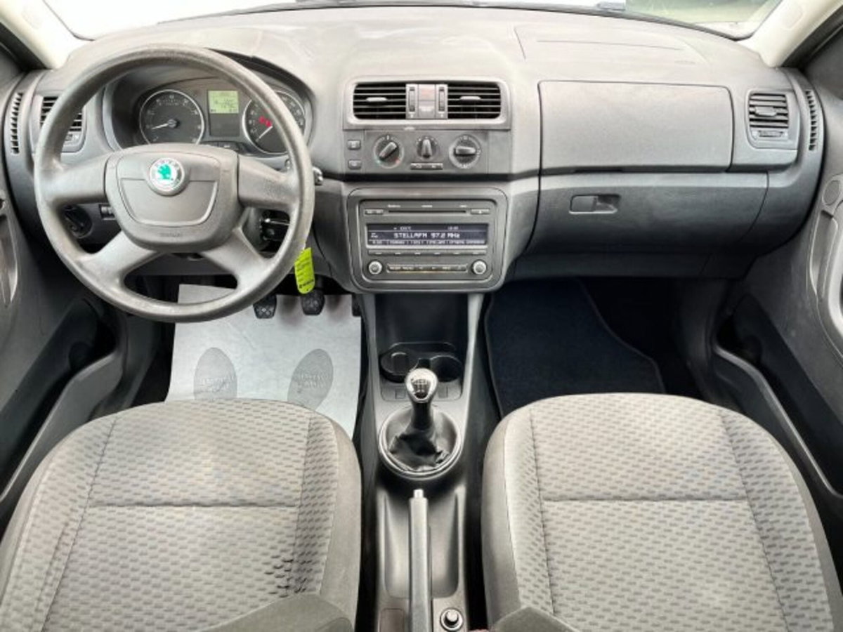 Skoda Roomster TSI 86CV Style (6)