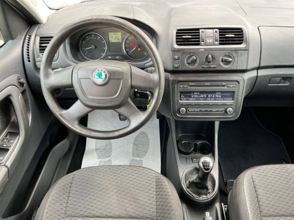 Skoda Roomster TSI 86CV Style (7)
