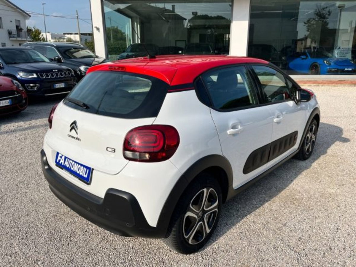 Citroen C3 PureTech 82 GPL Shine (13)