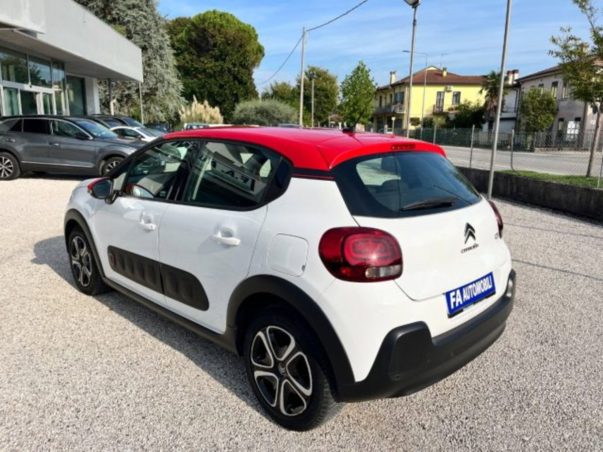 Citroen C3 PureTech 82 GPL Shine (16)
