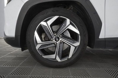 Hyundai Tucson 1.6 crdi 48V Exellence 2wd dct (16)