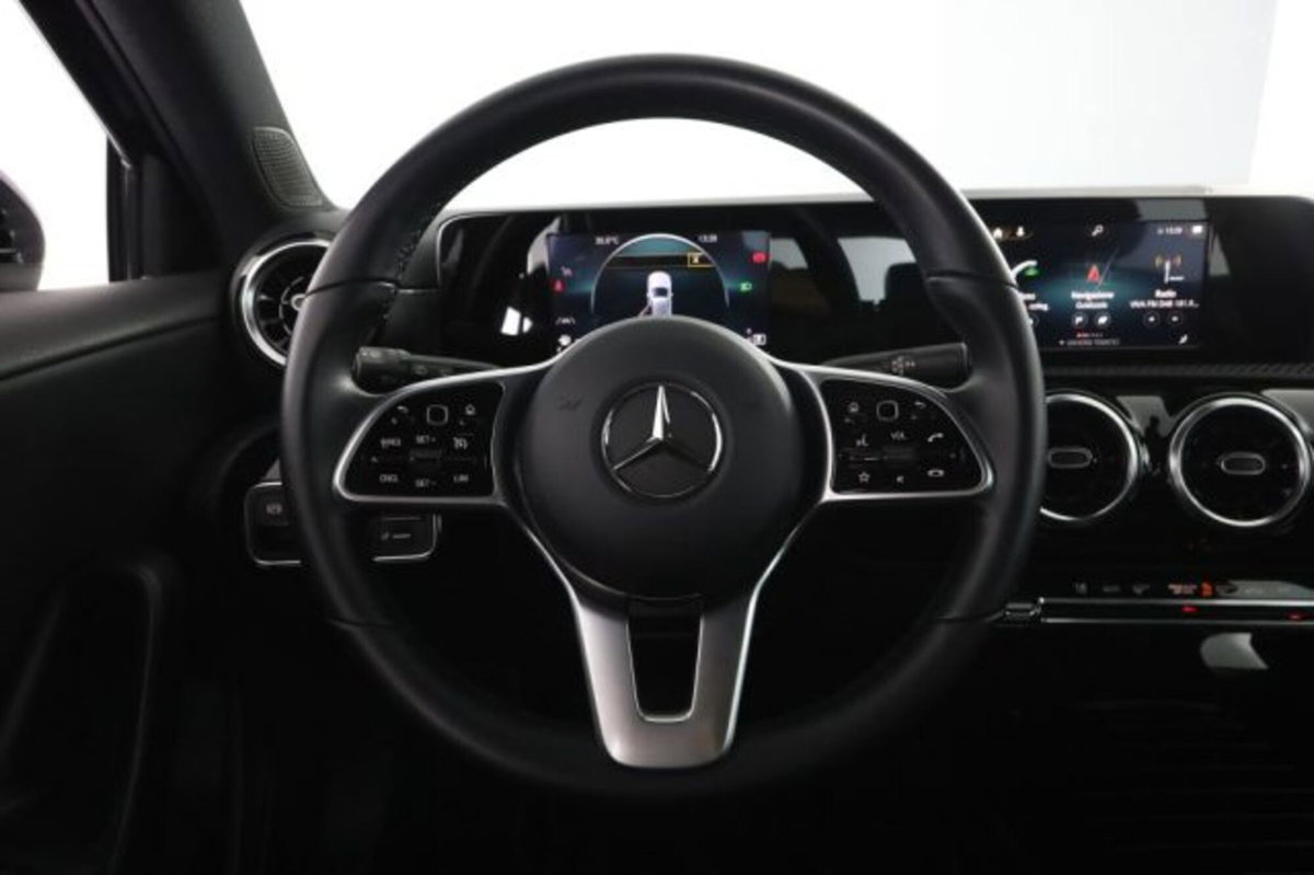 Mercedes-Benz Classe A 180 d Business Extra auto (6)