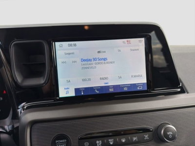 Ford Tourneo Courier 1.0 ecoboost 125cv Titanium powershift (17)