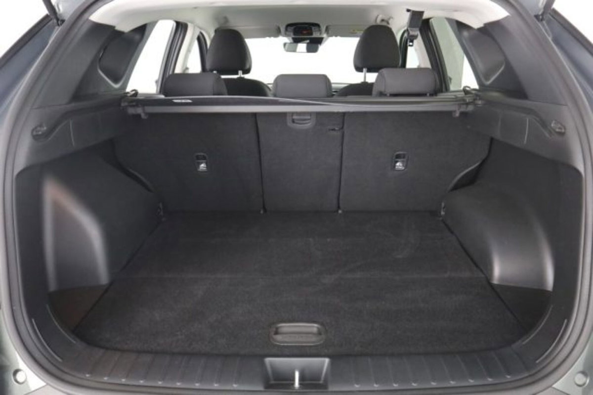 Hyundai Tucson 1.6 crdi 48V Xline 2wd dct (6)