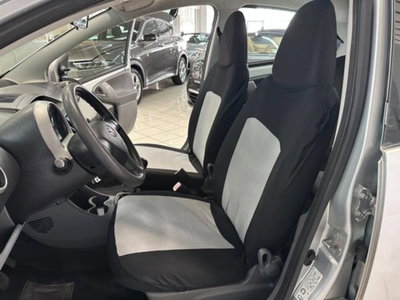 Toyota Aygo 1.0 12V VVT-i 5 porte Sol (9)