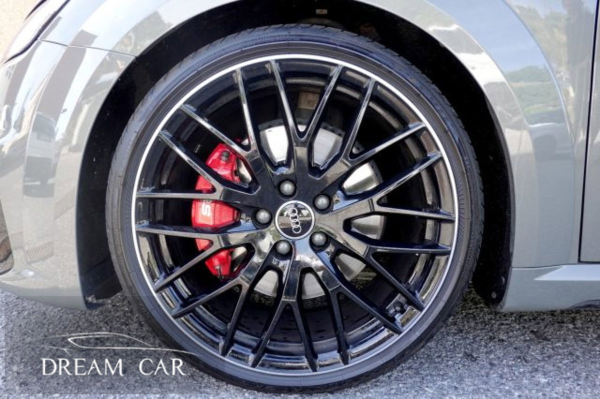 Audi TT Coupé Coupe 45 2.0 tfsi quattro s-tronic (12)