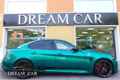 Alfa Romeo Giulia 2.9 T V6 AT8 Quadrifoglio (6)