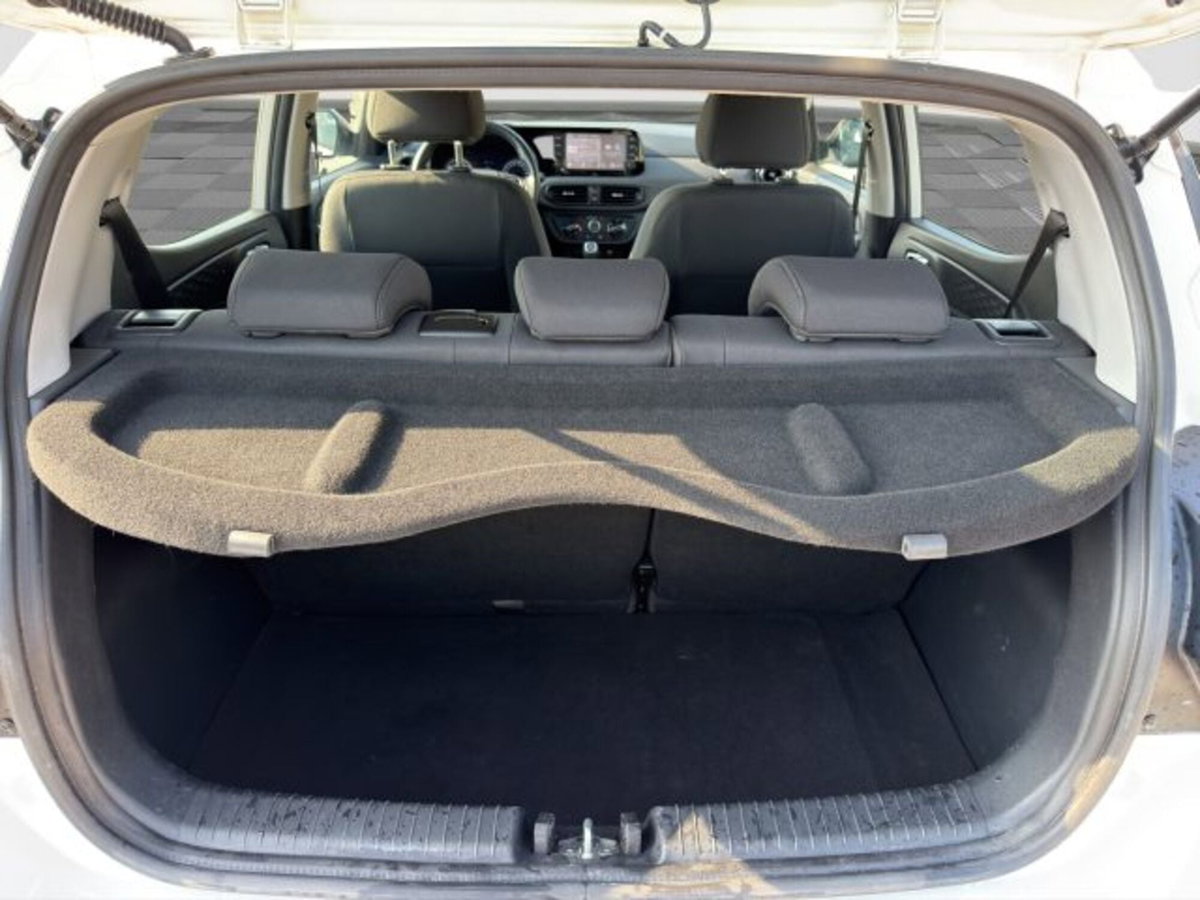 Hyundai i10 1.0 MPI Tech (14)