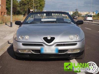 Alfa Romeo Spider 2.0i 16V Twin Spark cat (7)