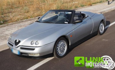 Alfa Romeo Spider 2.0i 16V Twin Spark cat (9)