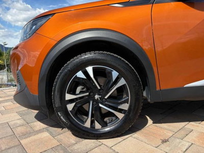 Peugeot 2008 BlueHDi 130 S&S EAT8 Allure Pack (5)