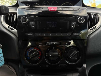 Lancia Ypsilon 1.2 69 CV 5 porte GPL Ecochic Platinum (10)