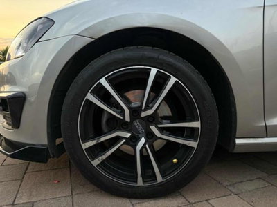 Volkswagen Golf 1.6 TDI DPF 5p. Trendline (17)