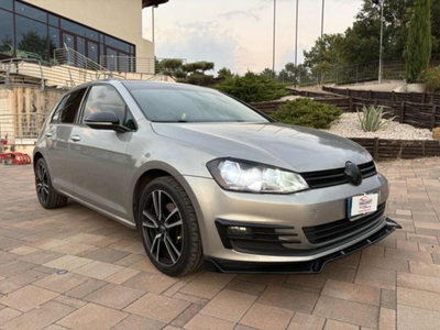 Volkswagen Golf 1.6 TDI DPF 5p. Trendline (2)