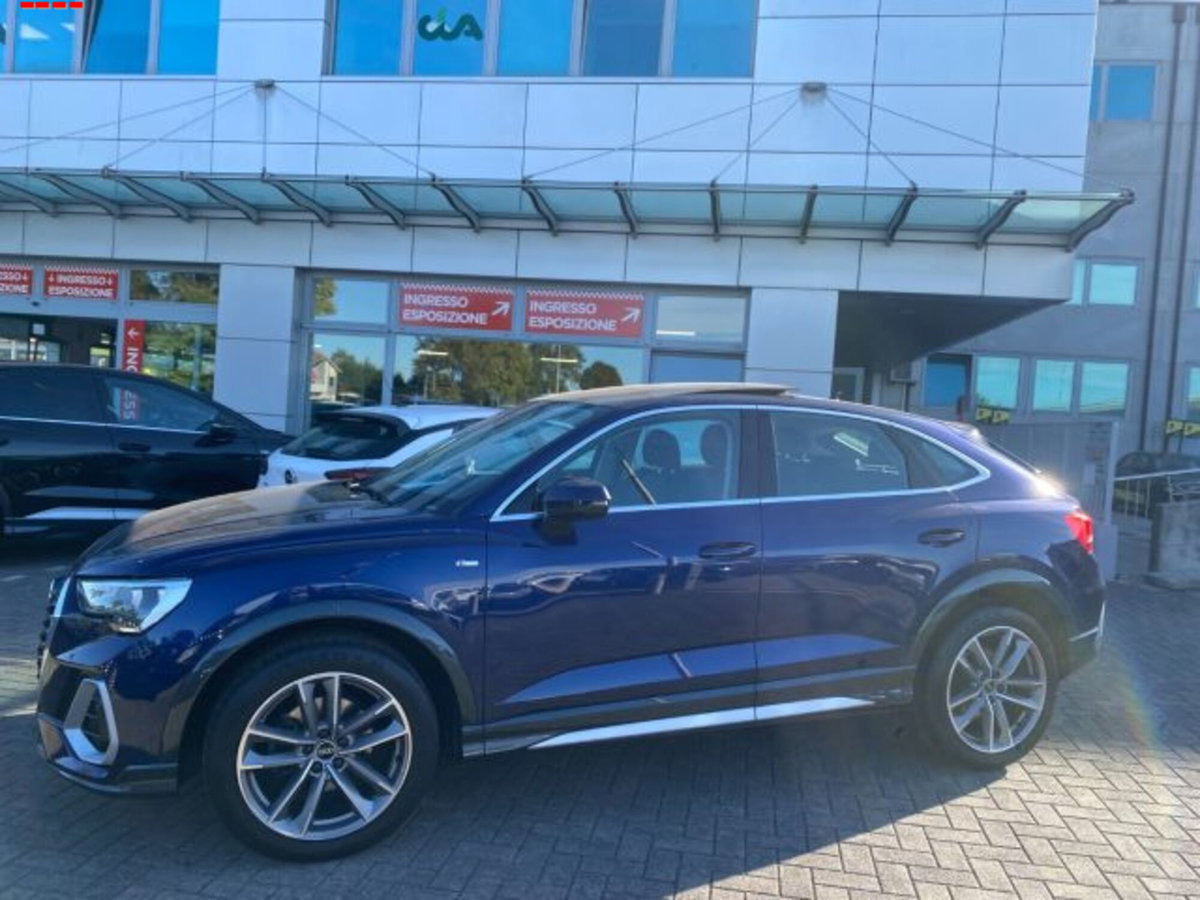Audi Q3 Sportback 35 TFSI S line edition (2)