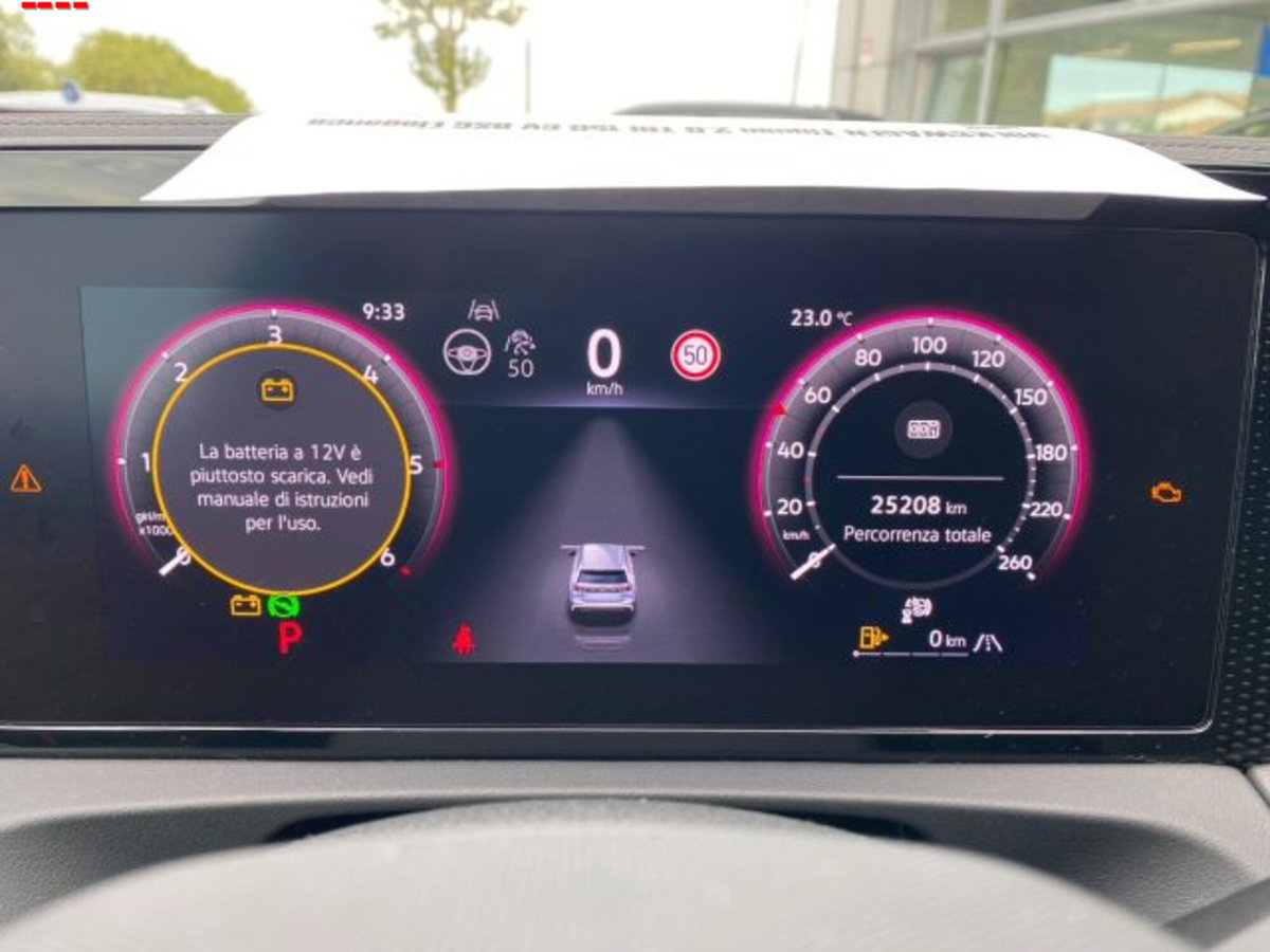 Volkswagen Tiguan Allspace 2.0 tdi Elegance 150cv dsg (13)