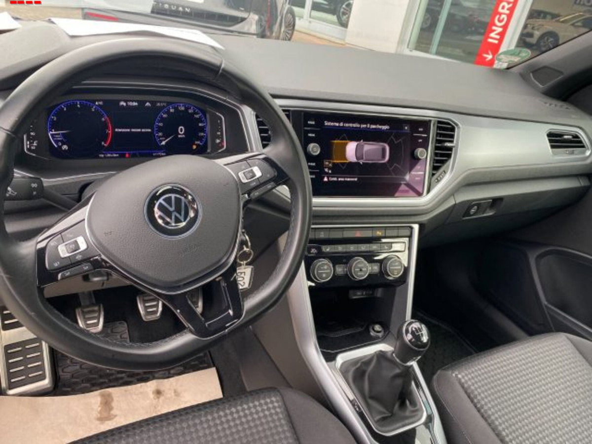 Volkswagen T-Roc Cabrio 1.5 TSI ACT R-Line (10)