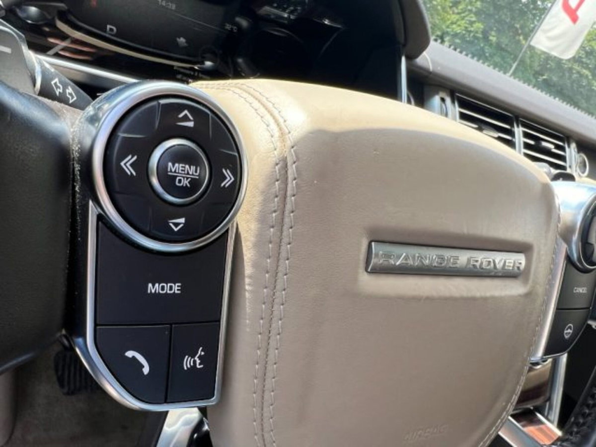 Land Rover Range Rover 3.0 TDV6 Vogue (12)