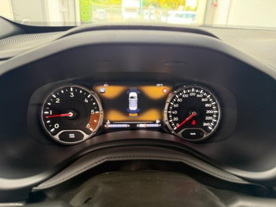 Jeep Renegade 1.6 Mjt 130 CV Limited (19)