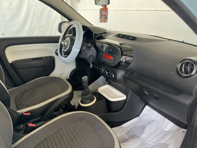Renault Twingo 1.0 SCe Live (17)