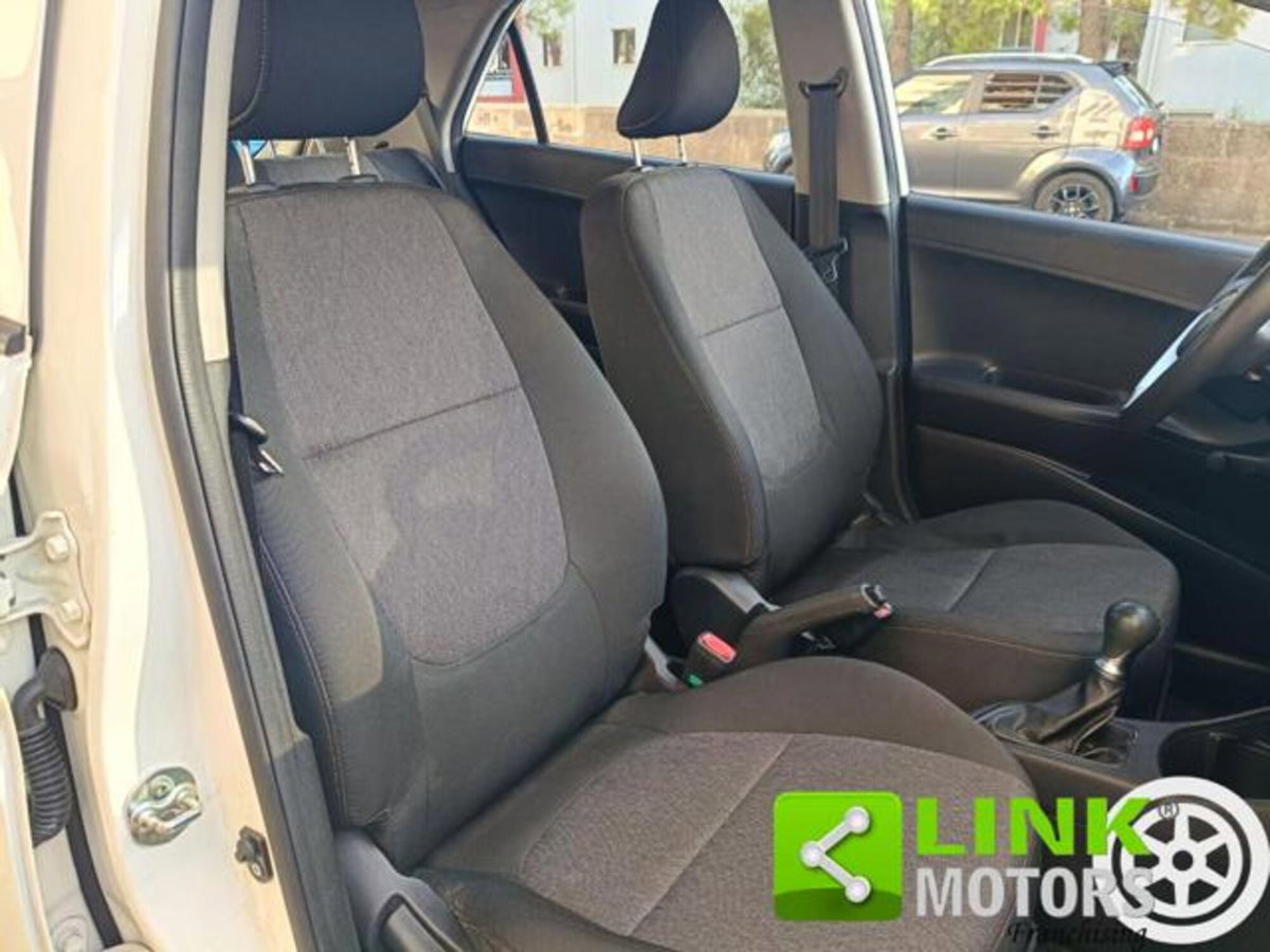 Kia Picanto 1.0 12V 5 porte City (5)