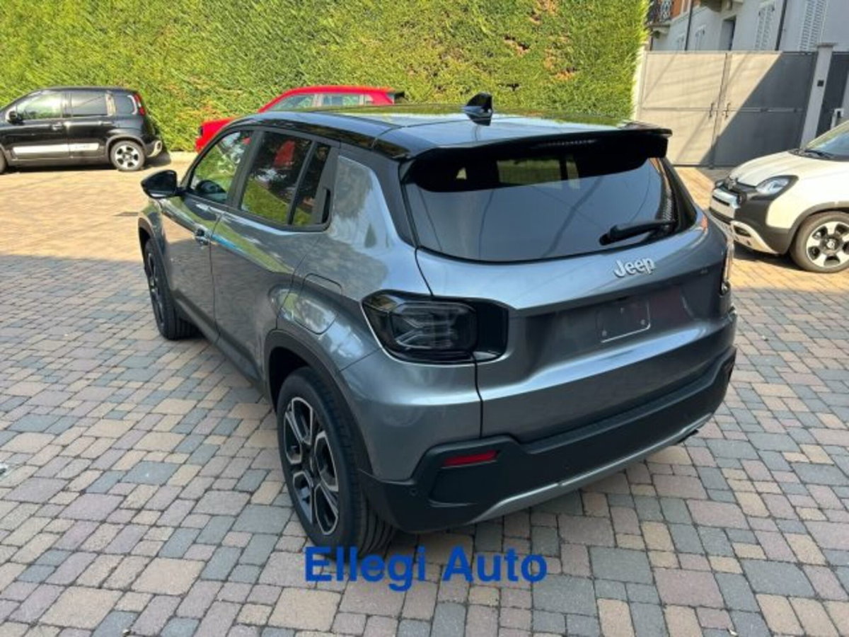 Jeep Avenger 1.2 turbo Summit fwd 100cv (7)