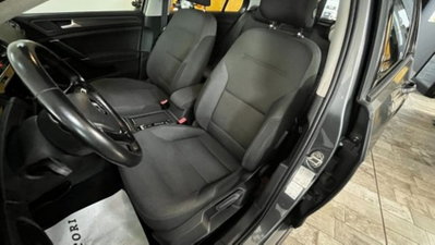 Volkswagen Golf 2.0 TDI DSG 5p. Business BlueMotion Technology (8)