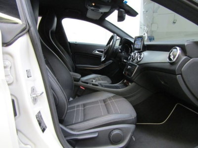 Mercedes-Benz CLA Shooting Brake 180 d Automatic Sport (15)