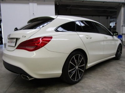 Mercedes-Benz CLA Shooting Brake 180 d Automatic Sport (5)