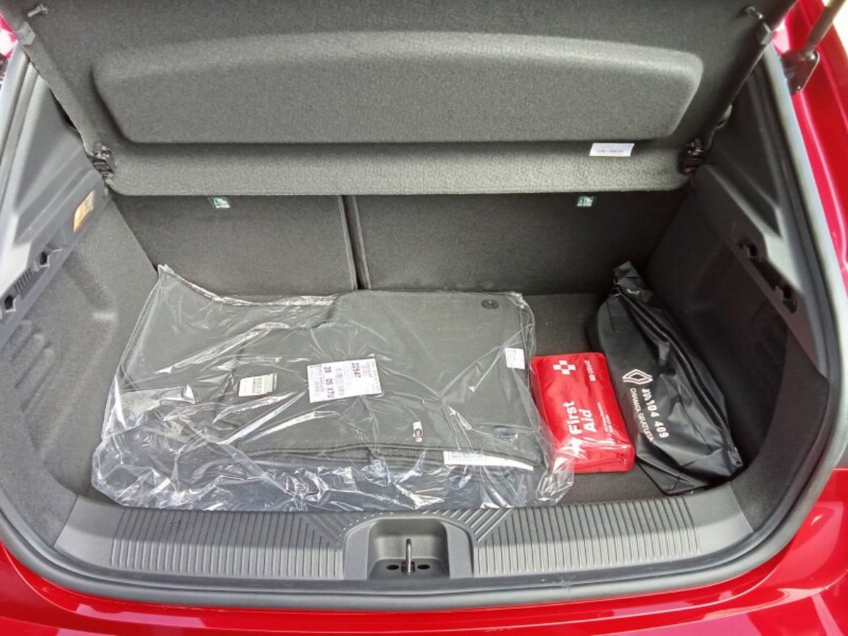 Renault Clio 1.8 full hybrid Esprit Alpine 160cv auto (11)
