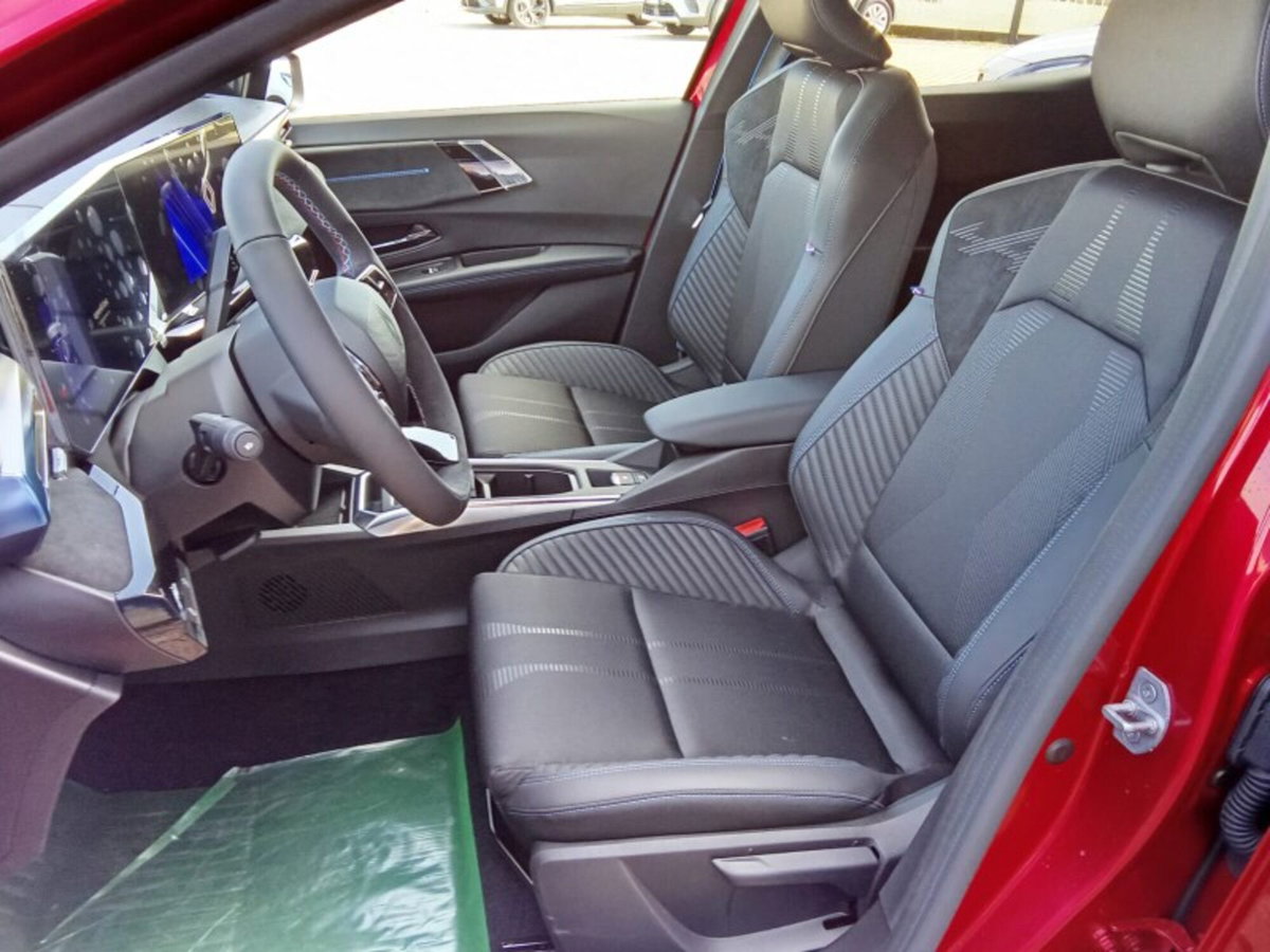 Renault Clio 1.8 full hybrid Esprit Alpine 160cv auto (16)