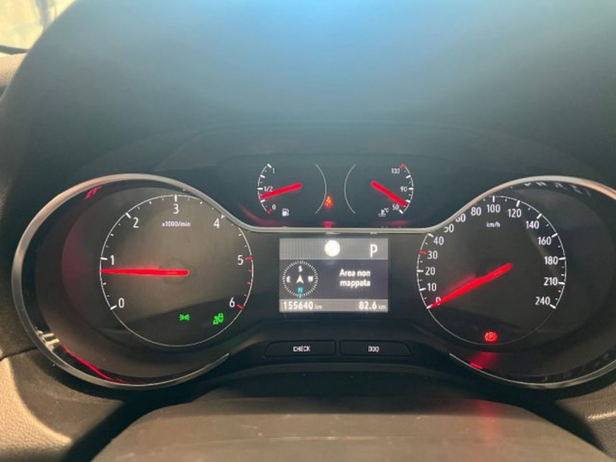 Opel Grandland X 1.6 diesel Ecotec Start&Stop Ultimate (12)