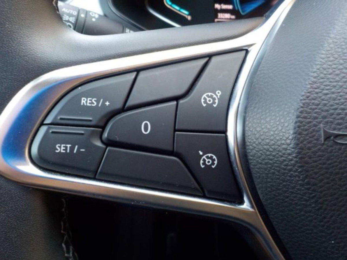 Renault Captur Full Hybrid E-Tech 145 CV Techno (20)