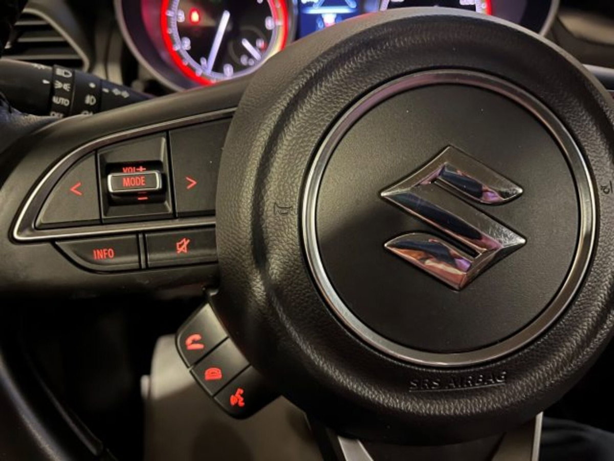 Suzuki Swift 1.2h Top 4wd allgrip (7)