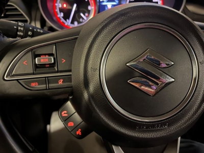Suzuki Swift 1.2h Top 4wd allgrip (7)