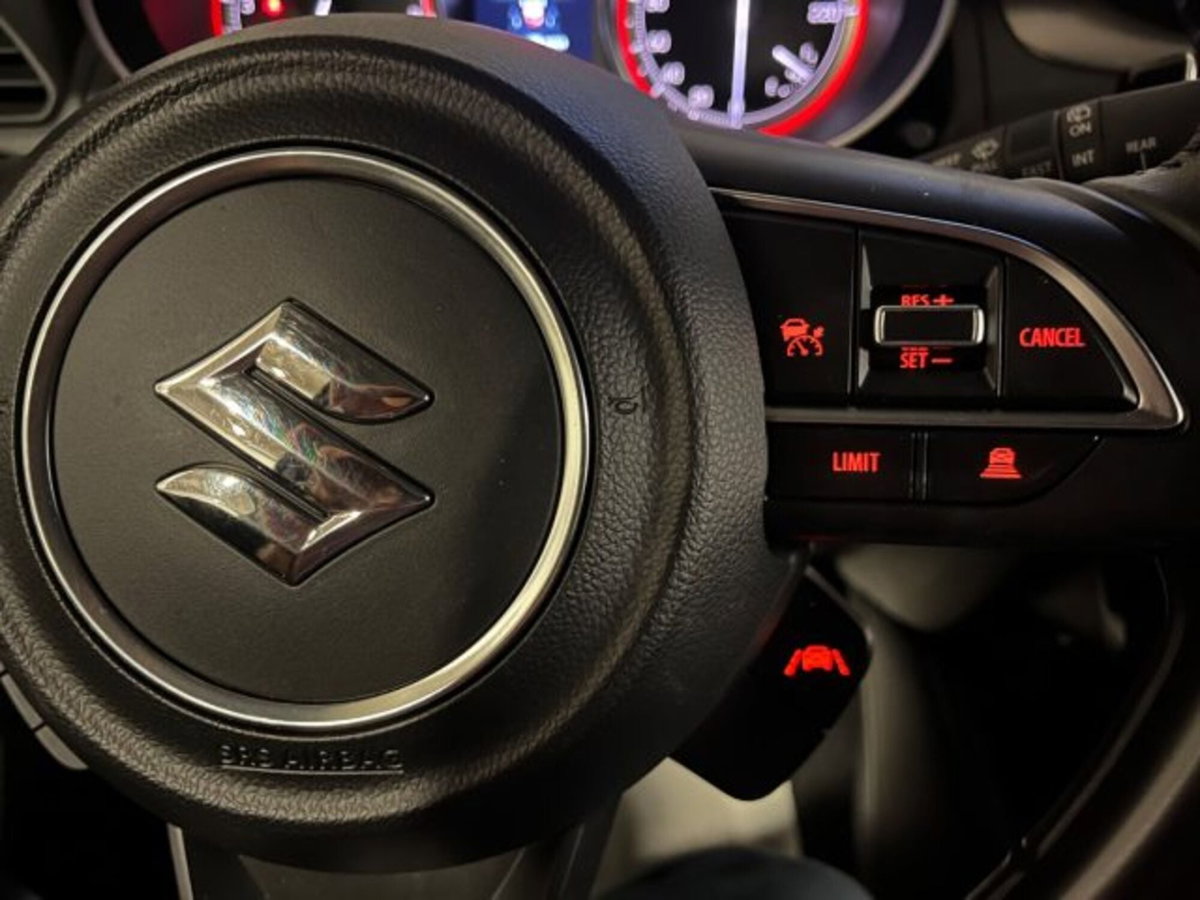 Suzuki Swift 1.2h Top 4wd allgrip (8)